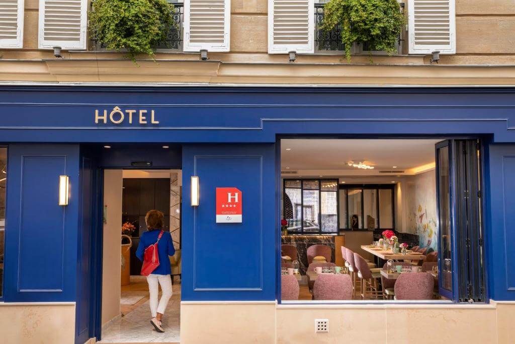 Hotel des Arts - Montmartre